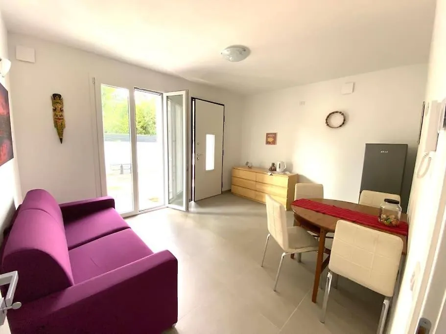 Villa Popilia Sea & Business Red Rimini 0*,